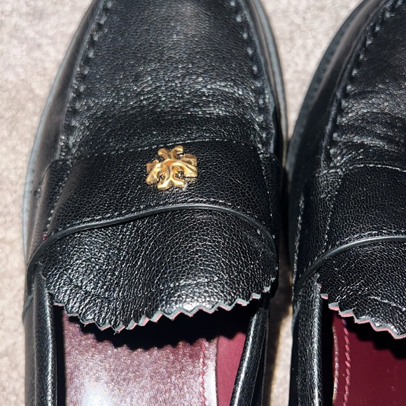 Tory Burch Classic Loafer - Picture 13 of 16